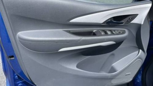 2017 Chevrolet Bolt - Images - 19