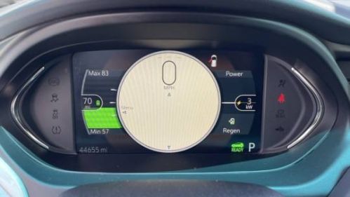 2017 Chevrolet Bolt - Images - 21