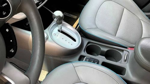2016 Kia Soul - Images - 15