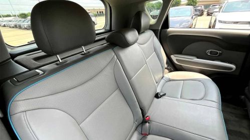 2016 Kia Soul - Images - 18