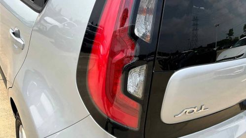 2016 Kia Soul - Images - 27