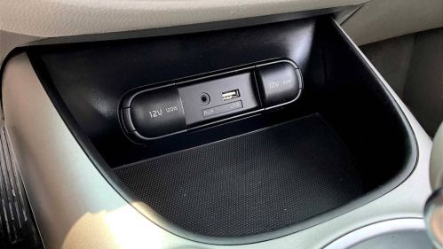 2016 Kia Soul - Images - 31