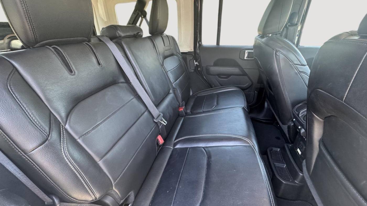 2023 Jeep Wrangler 1C4JJXP65PW698858
