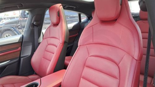 2023 Porsche Taycan - Images - 19