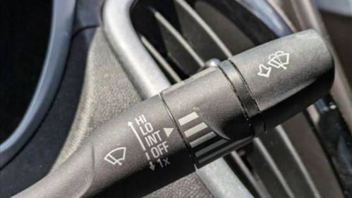 2017 Chevrolet VOLT - Images - 11