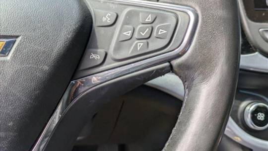 2017 Chevrolet VOLT - Images - 13