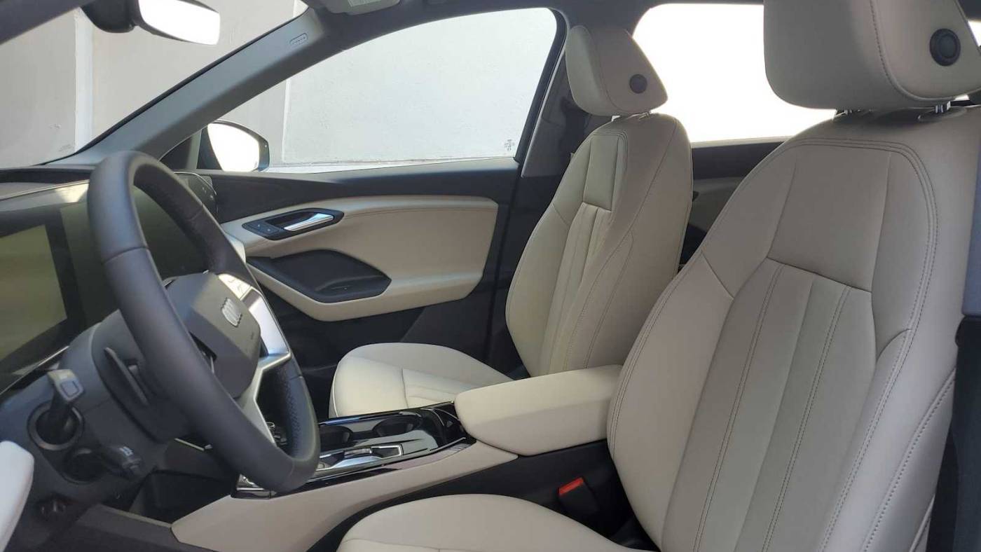 2025 Audi Q6 e-tron WA112BGF8SA025059