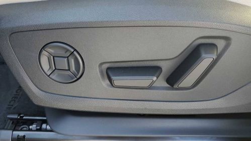 2025 Audi Q6 e-tron WA112BGF8SA025059