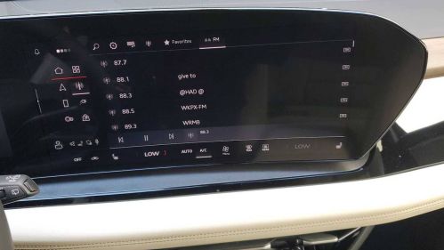 2025 Audi Q6 e-tron WA112BGF8SA025059