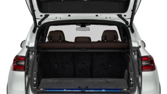 2021 BMW X5 - Images - 14