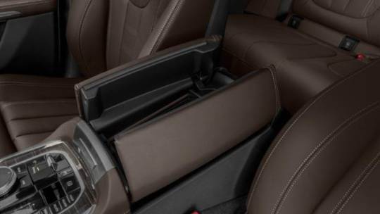 2021 BMW X5 - Images - 17