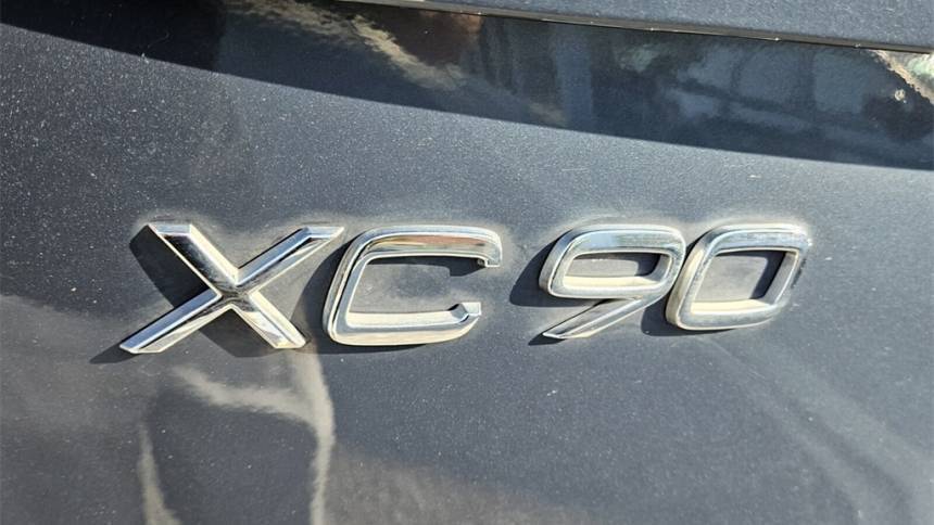 2022 Volvo XC90 - Images - 14
