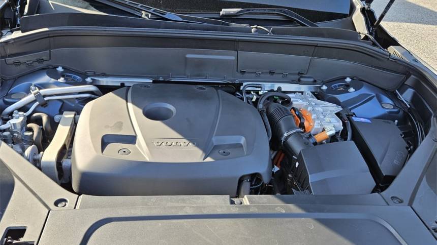 2022 Volvo XC90 - Images - 29