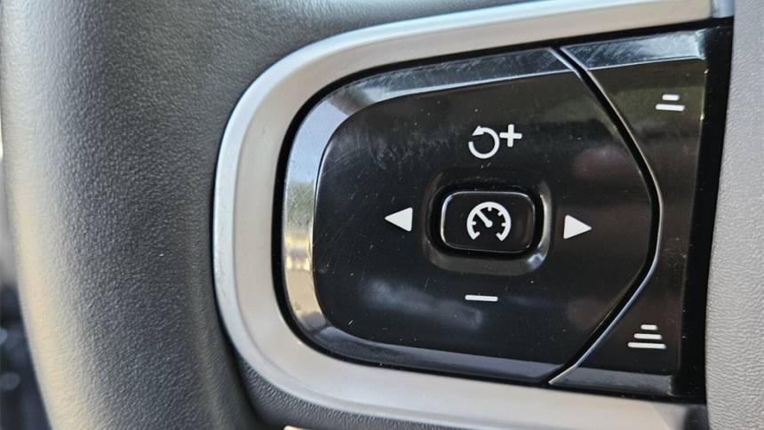 2022 Volvo XC90 - Images - 38