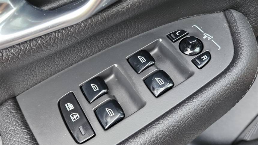 2022 Volvo XC90 - Images - 42