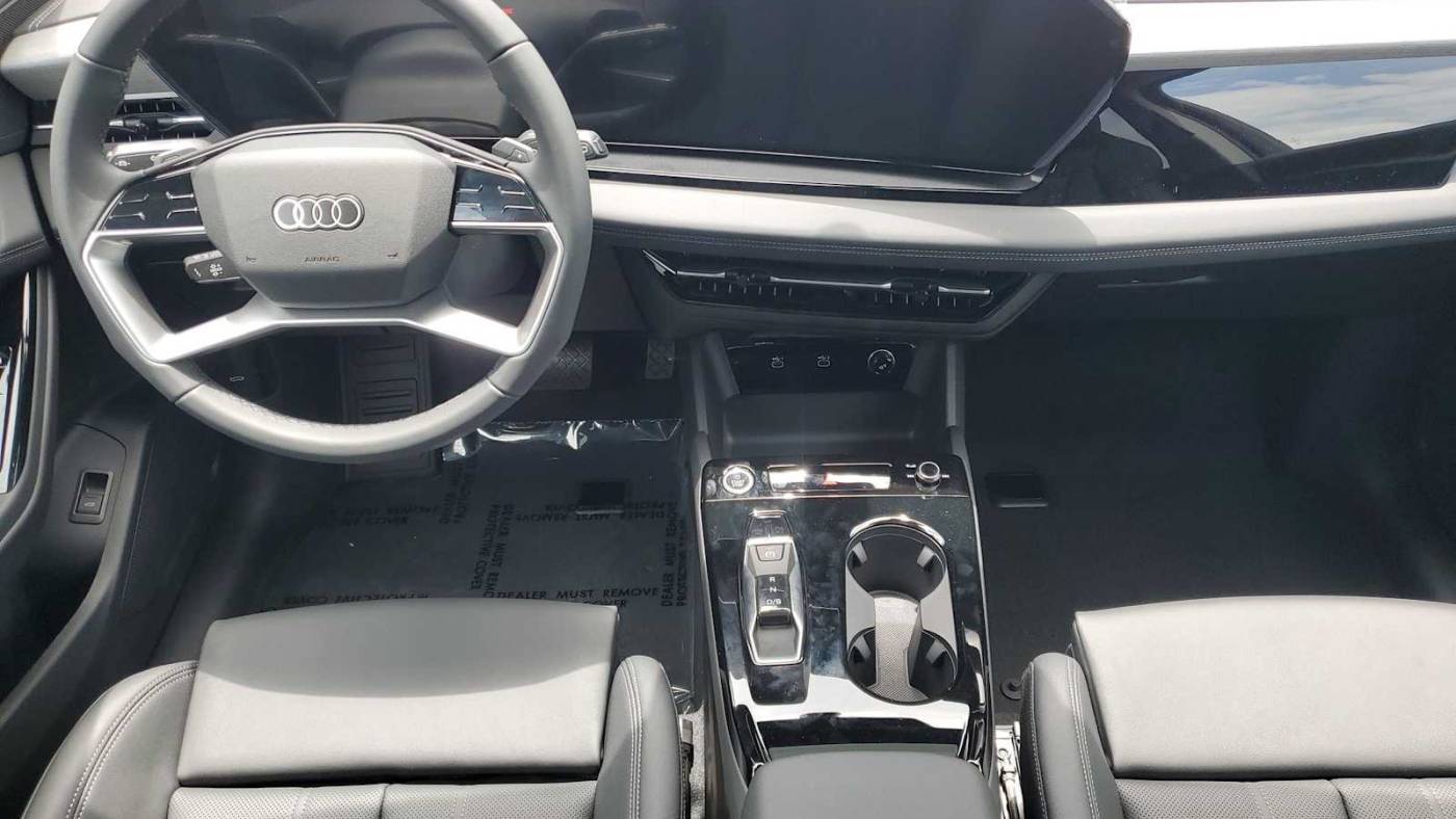 2025 Audi Q6 e-tron WA124BGF3SA041071
