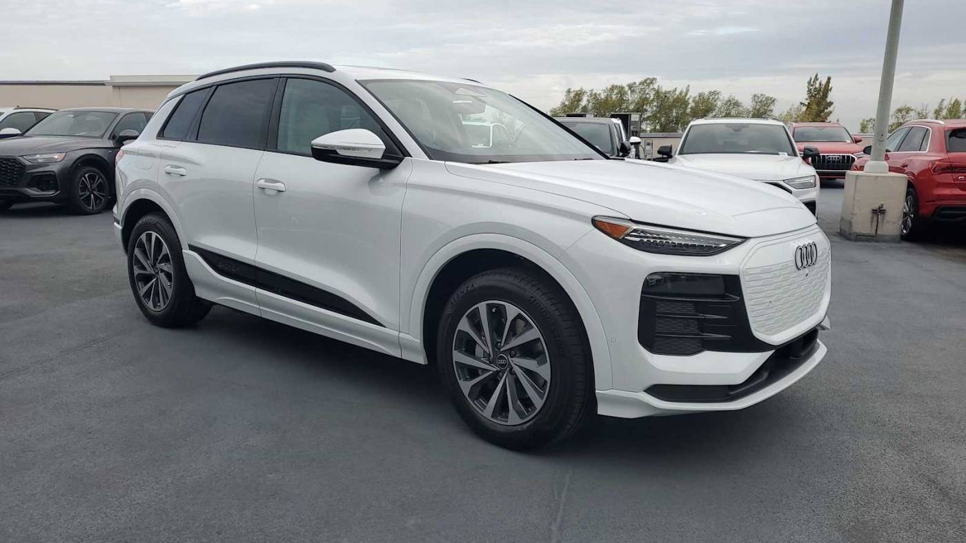 2025 Audi Q6 e-tron WA124BGFXSA044422