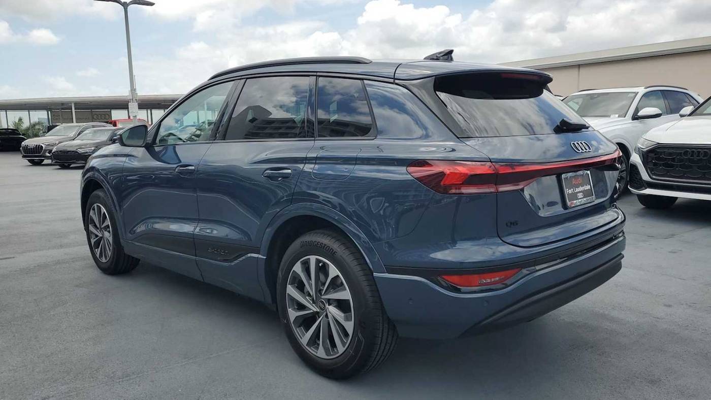 2025 Audi Q6 e-tron WA124BGF3SA041071