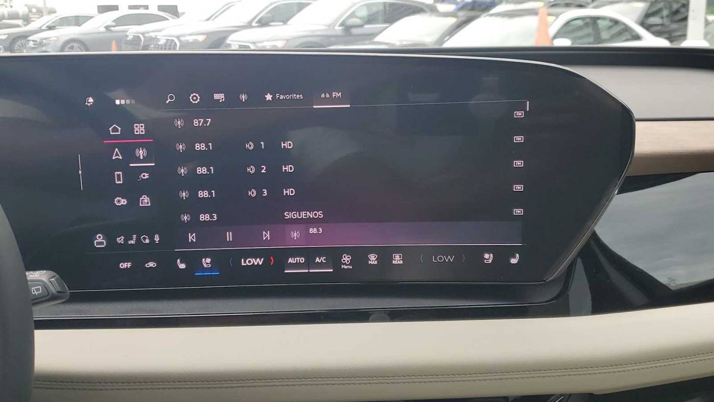 2025 Audi Q6 e-tron WA124BGFXSA044422