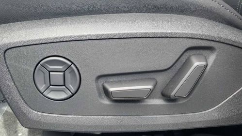 2025 Audi Q6 e-tron WA124BGF3SA041071
