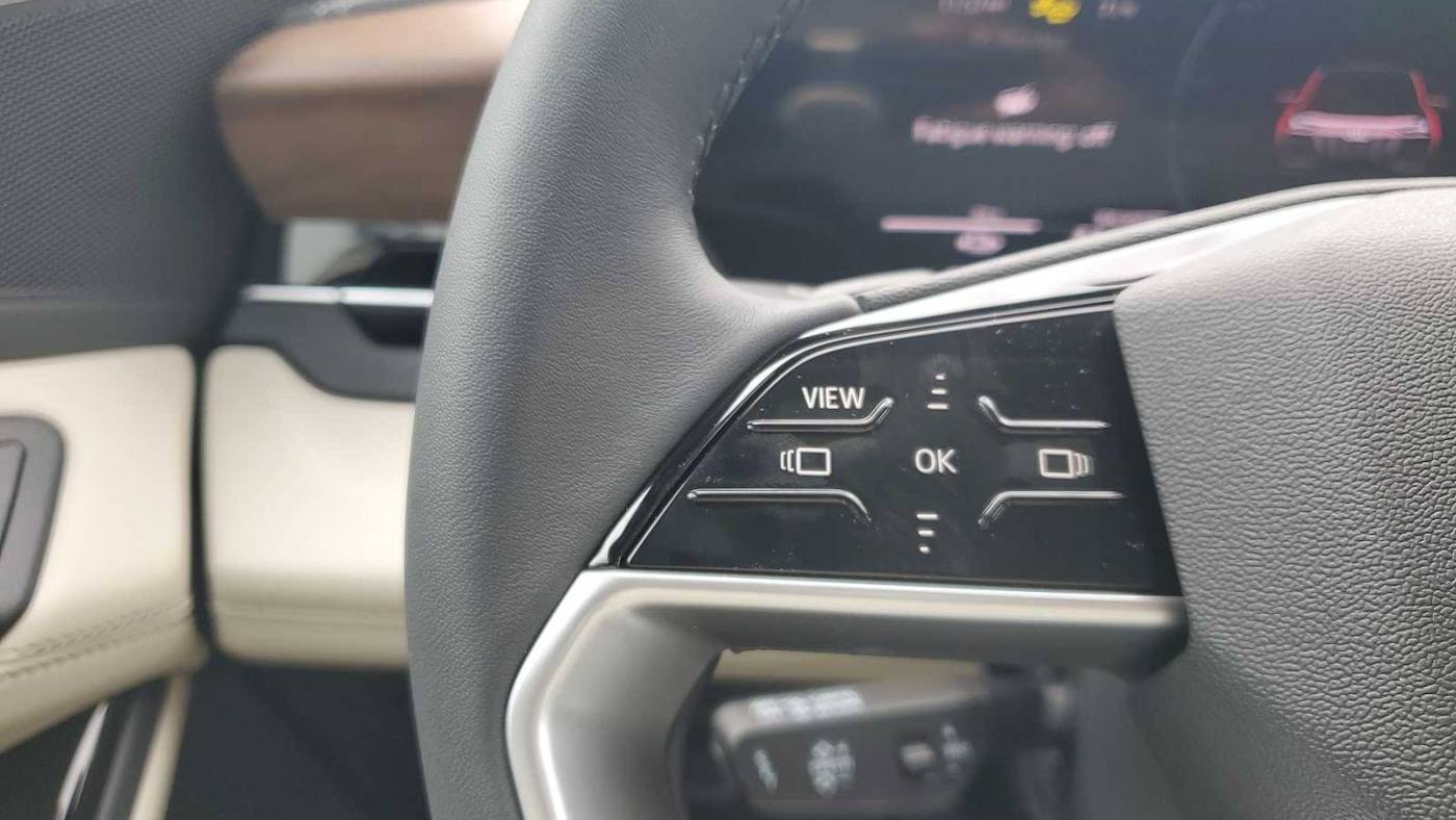 2025 Audi Q6 e-tron WA112BGF4SA016777