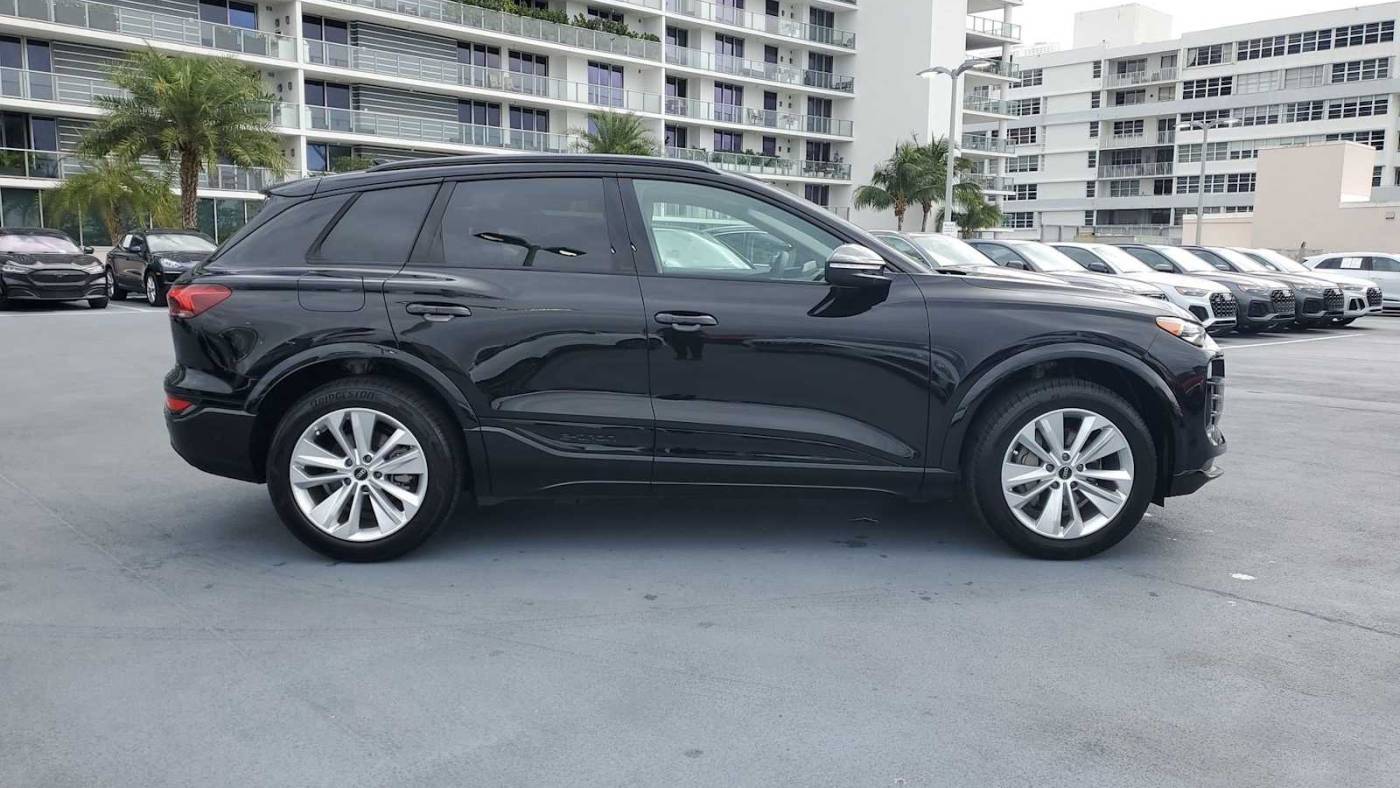 2025 Audi Q6 e-tron WA112BGF4SA016777