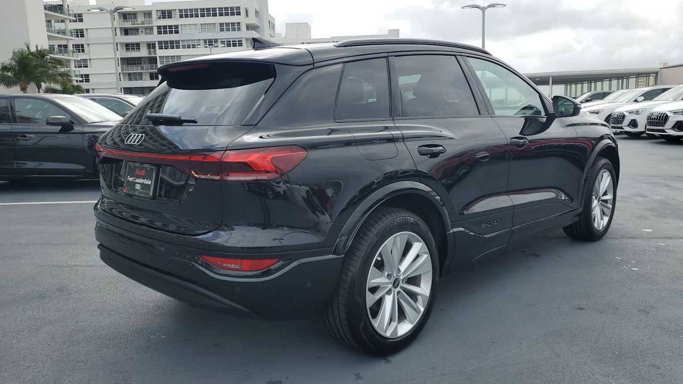 2025 Audi Q6 e-tron WA112BGF4SA016777