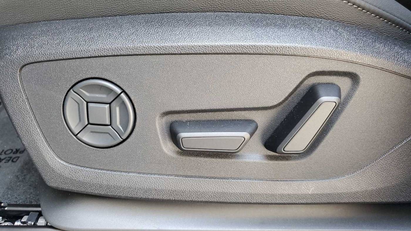 2025 Audi Q6 e-tron WA112BGF4SA018481