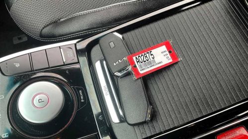 2022 Kia NIRO EV - Images - 30