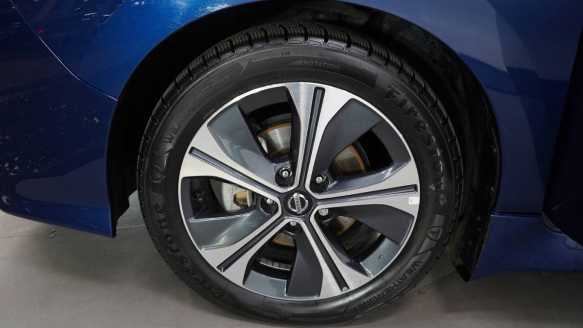 2020 Nissan LEAF - Images - 26