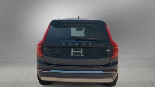 2022 Volvo XC90 - Images - 7