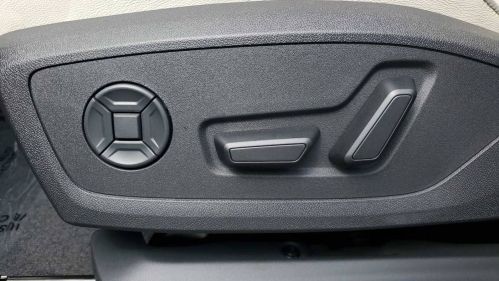 2025 Audi Q6 e-tron WA112BGF4SA016777
