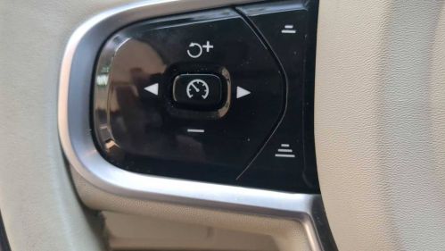 2022 Volvo XC90 - Images - 25