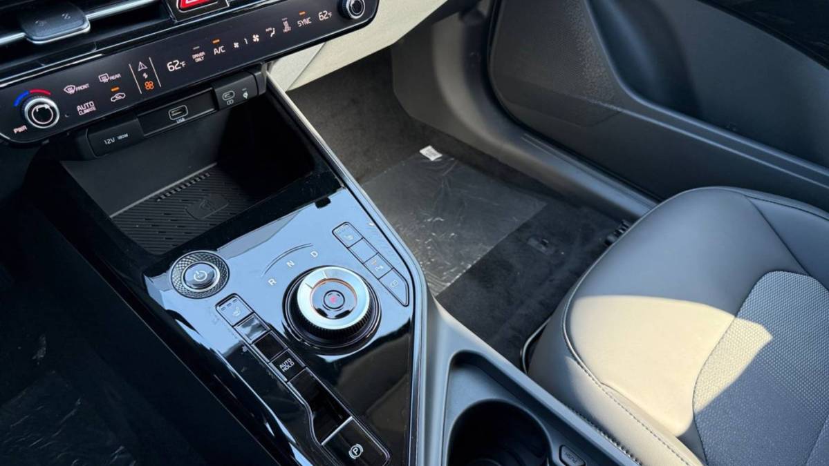 2025 Kia NIRO EV - Images - 13