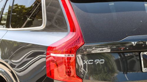 2022 Volvo XC90 - Images - 9