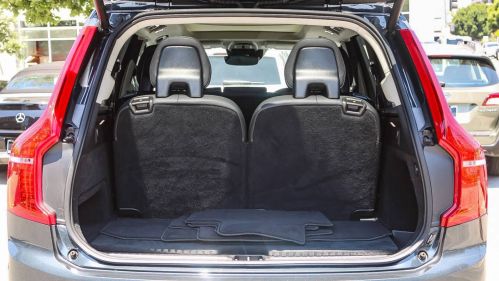 2022 Volvo XC90 - Images - 27