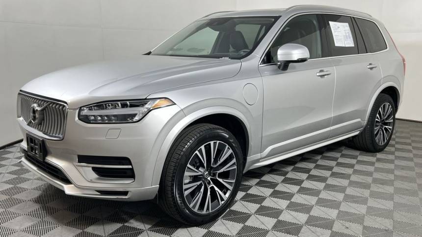 2022 Volvo XC90 - Images - 4
