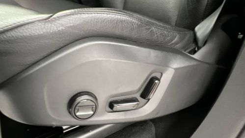 2022 Volvo XC90 - Images - 14