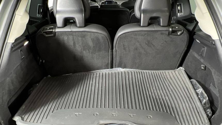2022 Volvo XC90 - Images - 21