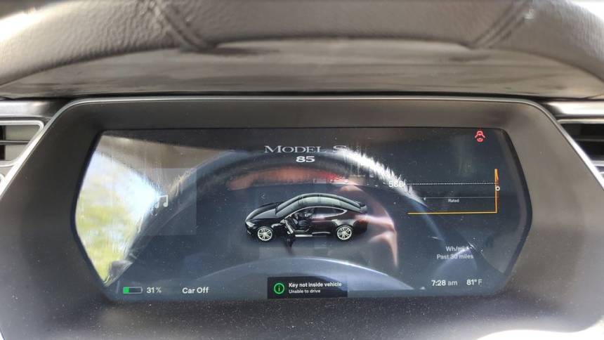 2014 Tesla Model S 5YJSA1H17EFP44339