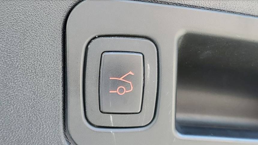 2014 Tesla Model S 5YJSA1H17EFP44339