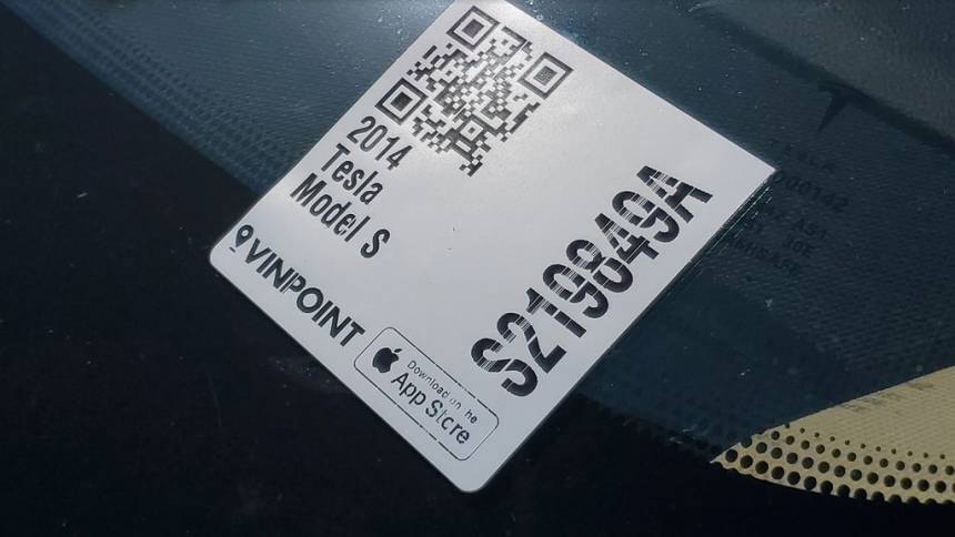 2014 Tesla Model S 5YJSA1H17EFP44339