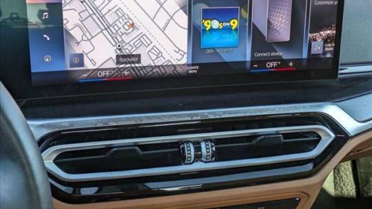 2024 BMW 3 Series - Images - 11