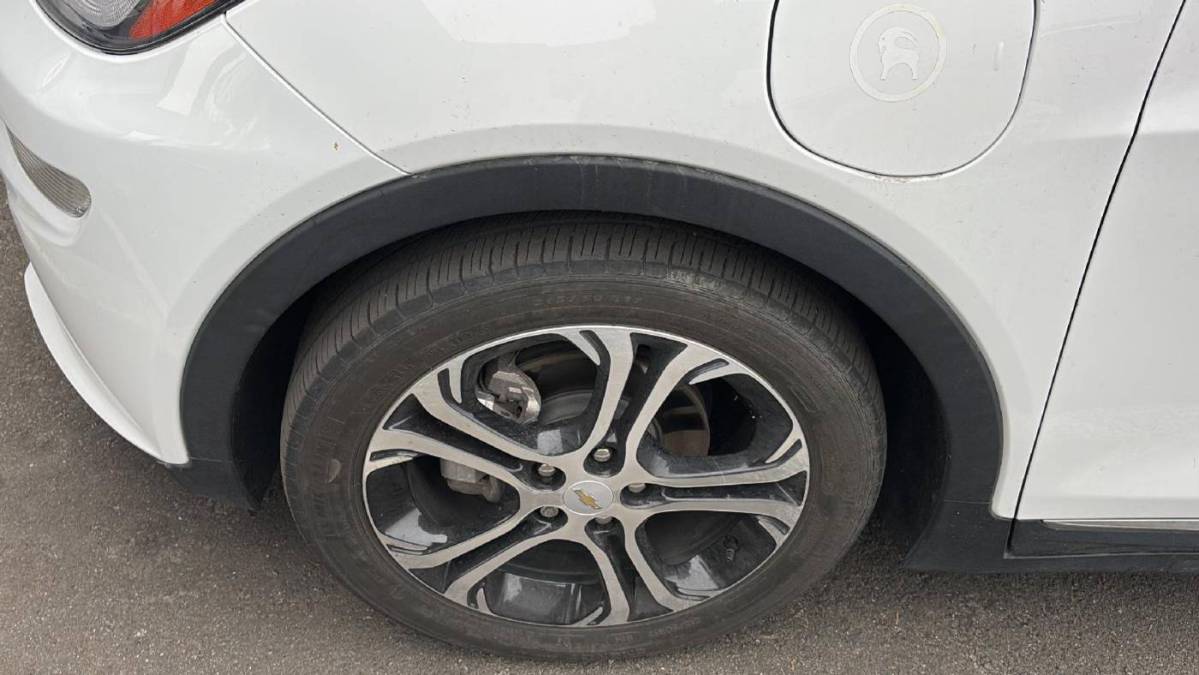 2020 Chevrolet Bolt - Images - 4