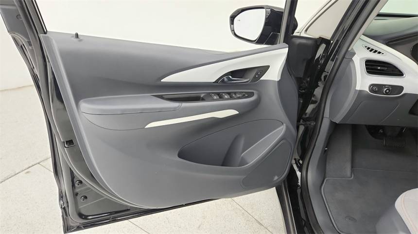 2019 Chevrolet Bolt - Images - 27