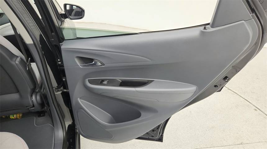 2019 Chevrolet Bolt - Images - 36