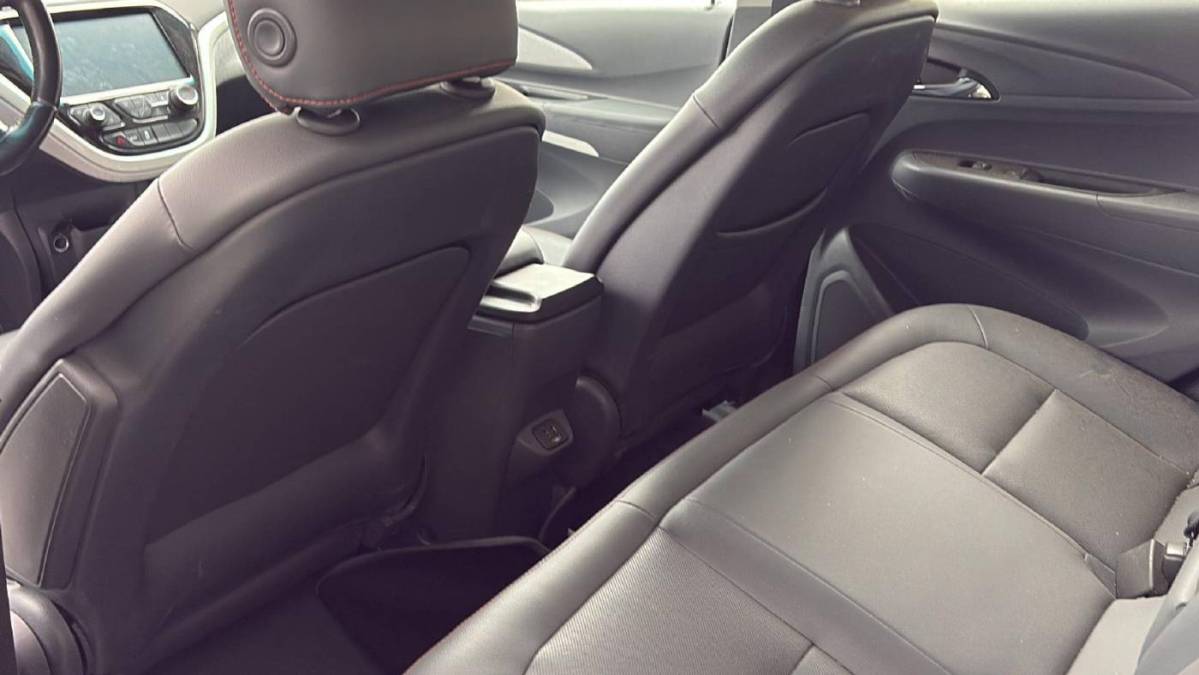 2020 Chevrolet Bolt - Images - 17