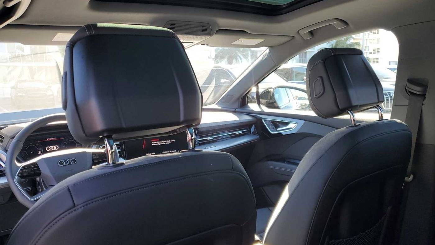 2025 Audi Q4 e-tron WA1B5BFZ3SP043439