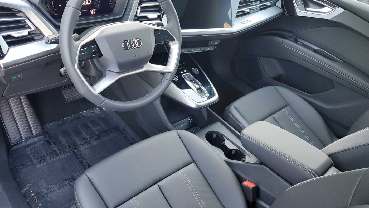 2025 Audi Q4 e-tron WA1B5BFZ3SP043439