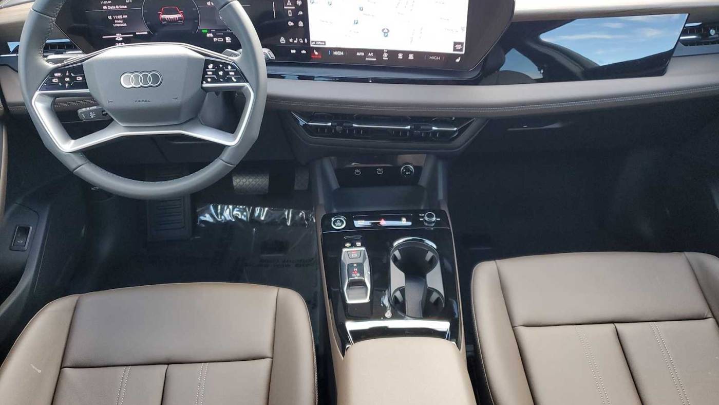 2025 Audi Q6 e-tron WA114BGFXSA018687